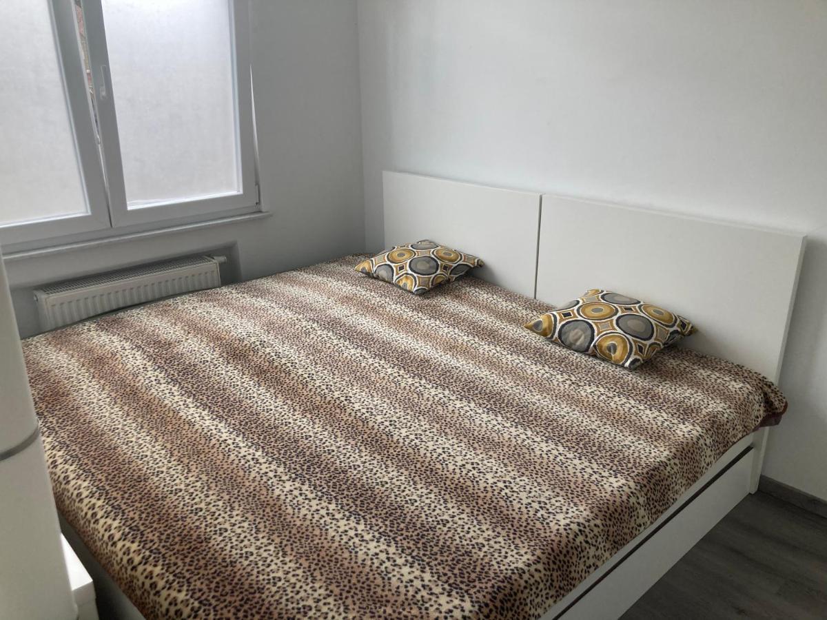Le Bon Berger Apartment Brussels Exterior photo